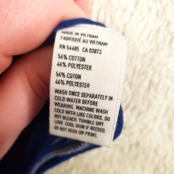 American Eagle super sheer favorite tee - Picture 3 of 4